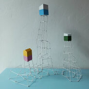 Modèles de toitures en forme de cubes